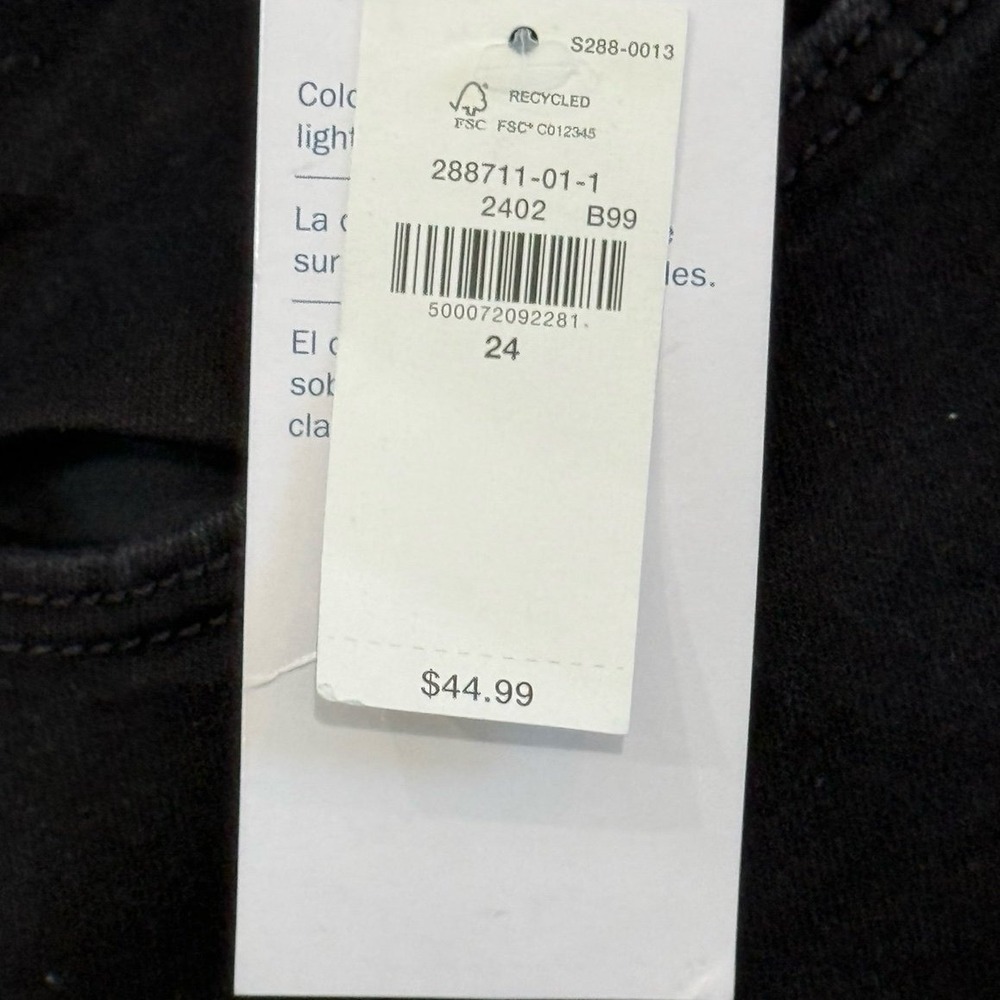 Old Navy Plus Size 24 Mid-Rise Rockstar Super Skinny Jeans NWT‎ - Picture 5 of 9